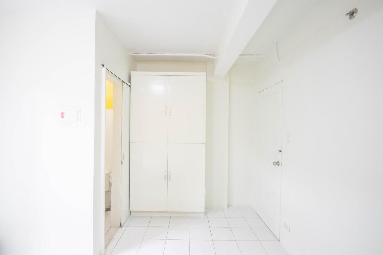 Innspired Hostel Ph In Makati, Metro Manila Makati City Bagian luar foto