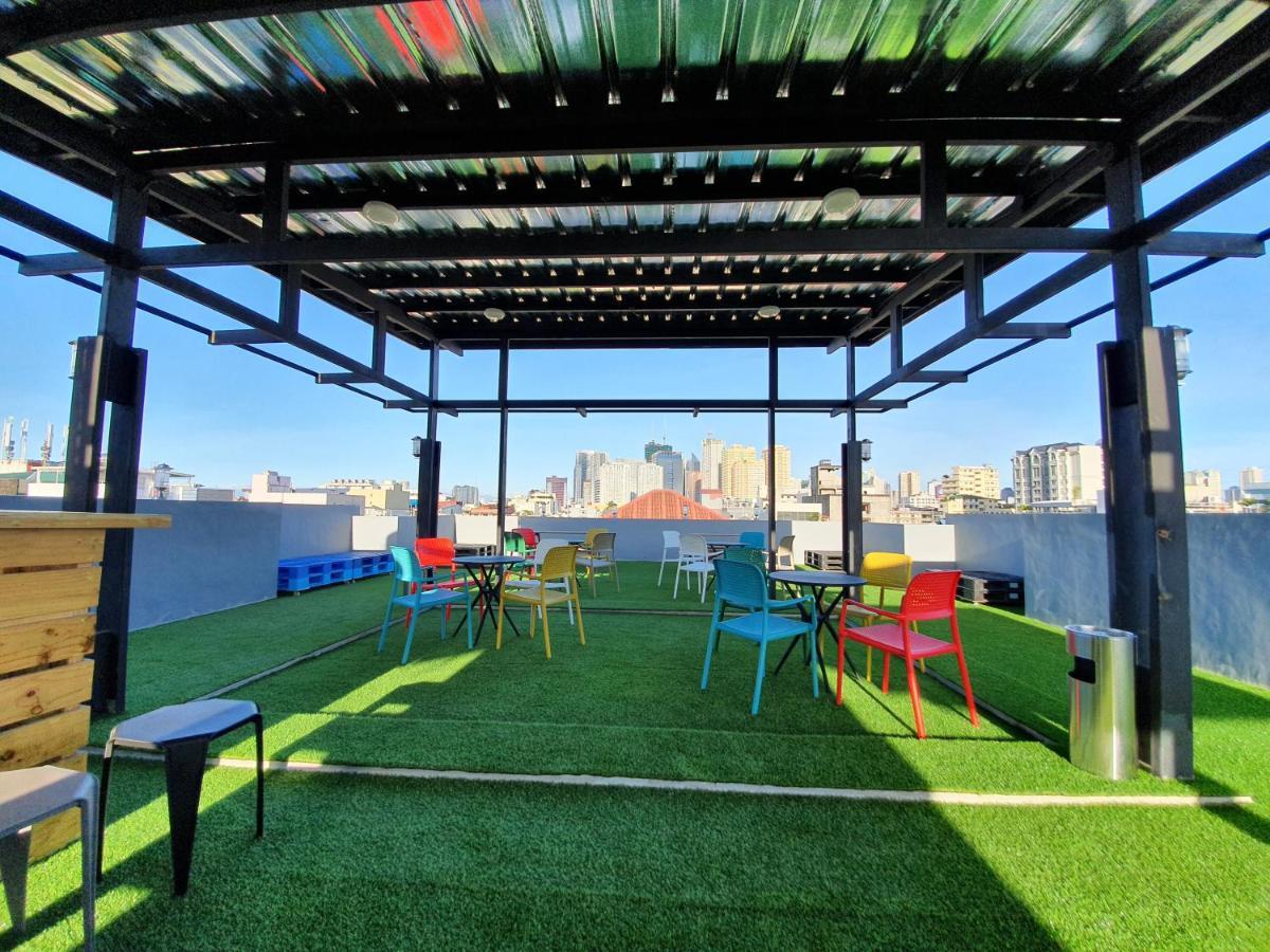 Innspired Hostel Ph In Makati, Metro Manila Makati City Bagian luar foto